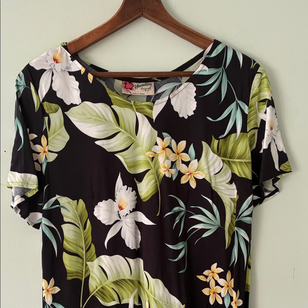 Hilo Hattie Hawaii Floral Black Tropical Print Dress - Size L